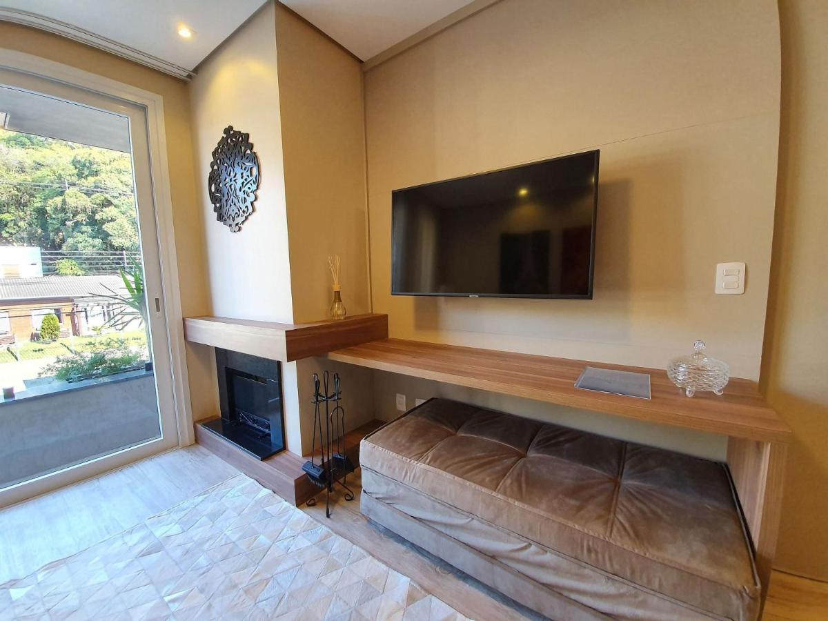 Apto de Luxo Centro de Gramado, 2 Suítes, Mobiliado e Equipado (201) Exterior foto
